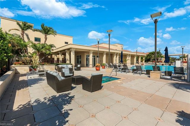 9123 Strada PL 7201, Naples, FL 34108