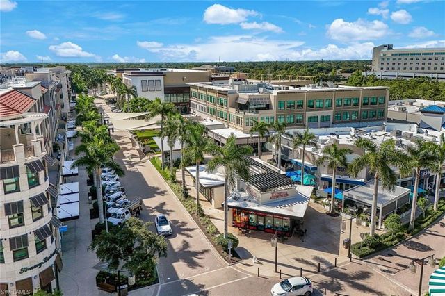 9123 Strada PL 7201, Naples, FL 34108