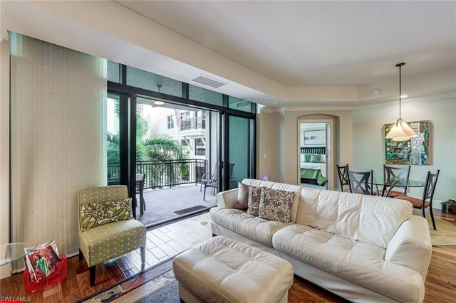 9123 Strada PL 7201, Naples, FL 34108