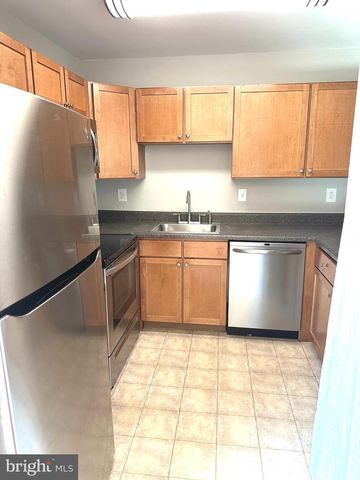 11432 HEREFORDSHIRE WAY, Germantown, MD 20876