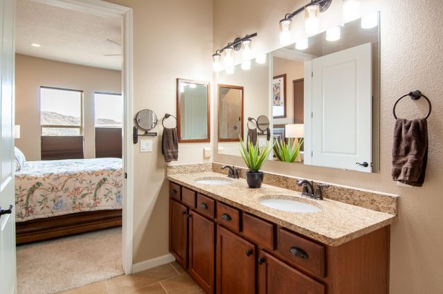 2219 Cebolla Creek Way NW, Albuquerque, NM 87120