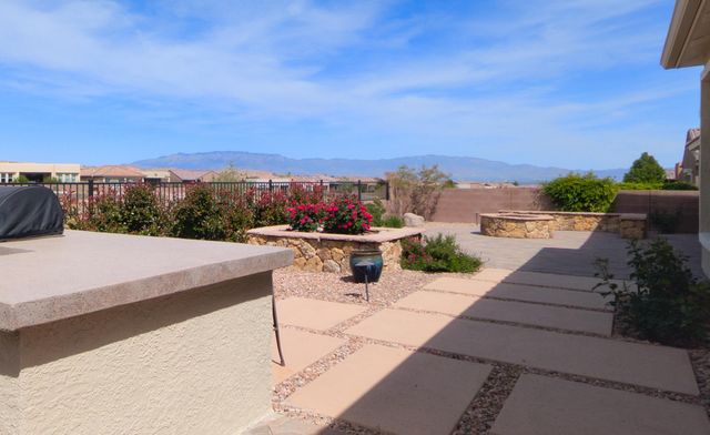2219 Cebolla Creek Way NW, Albuquerque, NM 87120