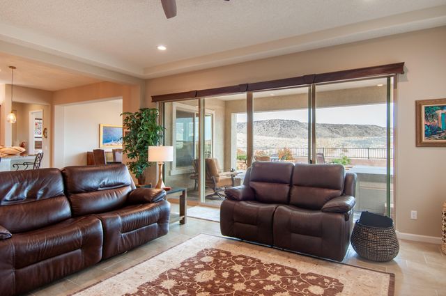 2219 Cebolla Creek Way NW, Albuquerque, NM 87120
