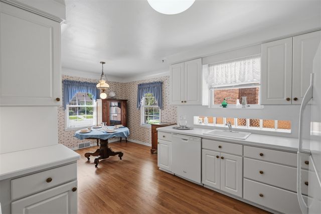 3031 Syracuse Street, Dearborn, MI 48124