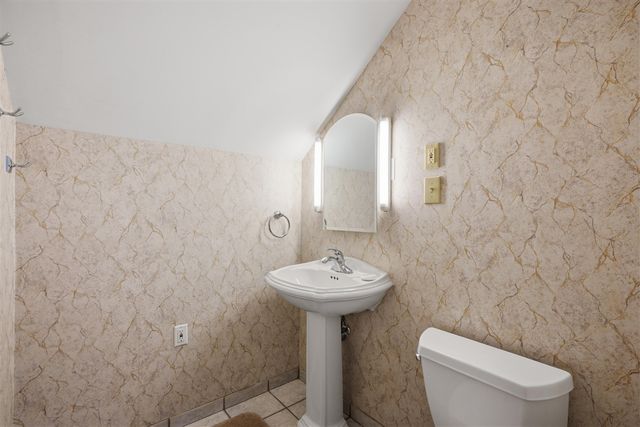 3031 Syracuse Street, Dearborn, MI 48124