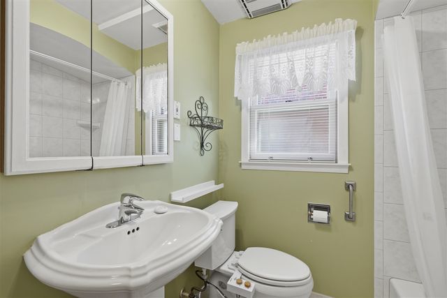 3031 Syracuse Street, Dearborn, MI 48124