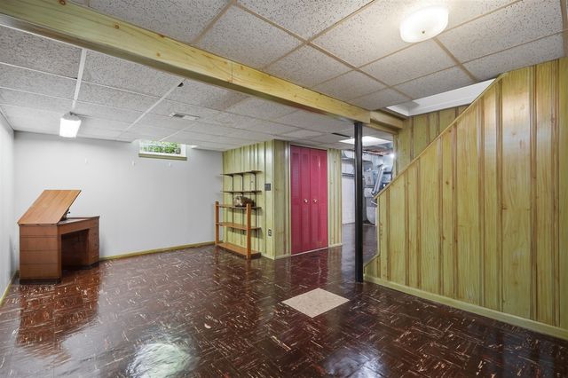 3031 Syracuse Street, Dearborn, MI 48124