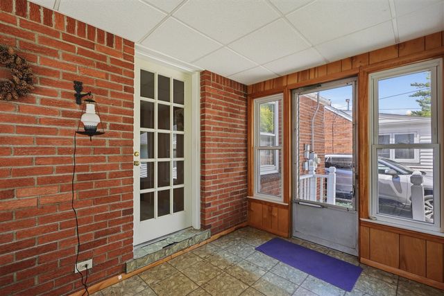 3031 Syracuse Street, Dearborn, MI 48124
