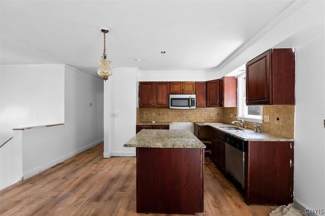 233 West Newell Street, Syracuse, NY 13205