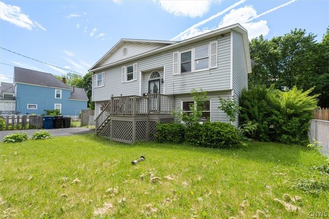 233 West Newell Street, Syracuse, NY 13205
