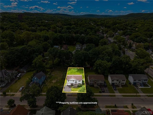 233 West Newell Street, Syracuse, NY 13205