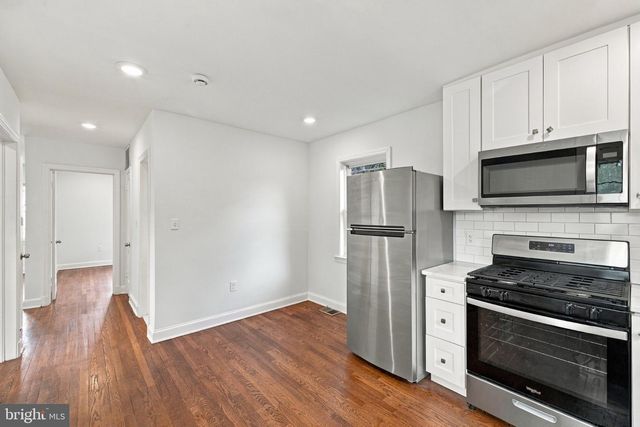 9405 RHODE ISLAND AVE, College Park, MD 20740