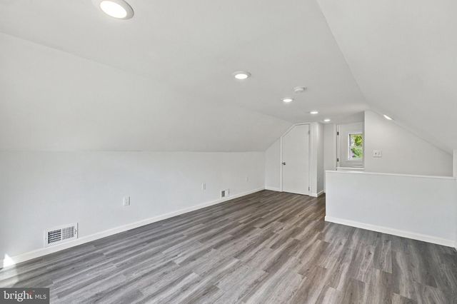 9405 RHODE ISLAND AVE, College Park, MD 20740