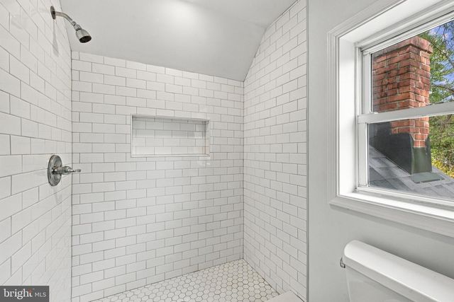 9405 RHODE ISLAND AVE, College Park, MD 20740