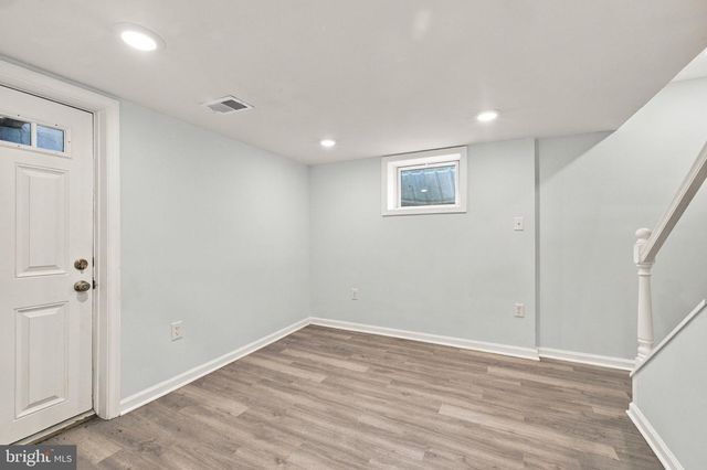 9405 RHODE ISLAND AVE, College Park, MD 20740