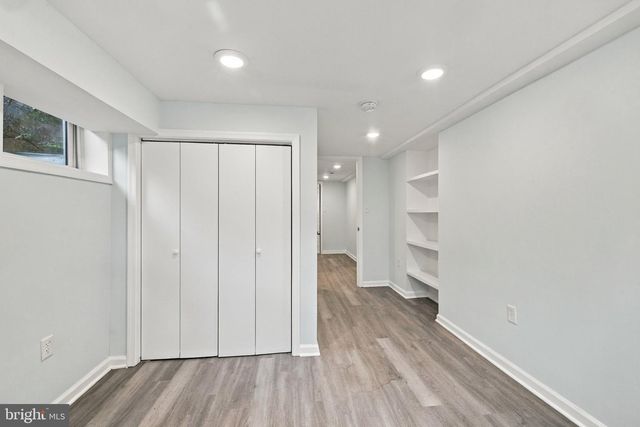 9405 RHODE ISLAND AVE, College Park, MD 20740
