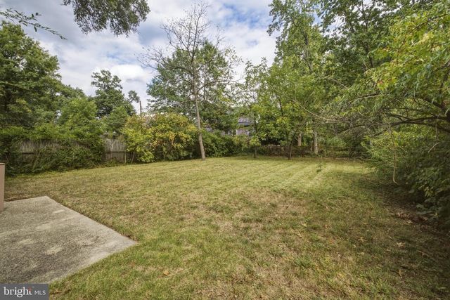 9405 RHODE ISLAND AVE, College Park, MD 20740