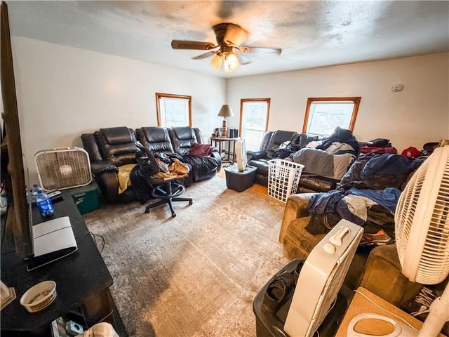 19 Bradford Street, Auburn, NY 13021