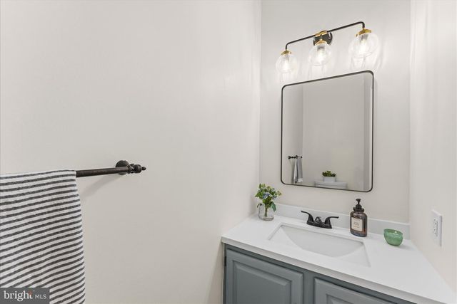 5960 WESCOTT HILLS WAY, Alexandria, VA 22315