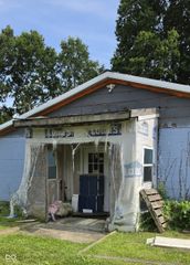 371 W Douglas Street, Martinsville, IN 46151