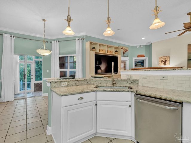 9601 Grallatorial Cir, Pensacola, FL 32507