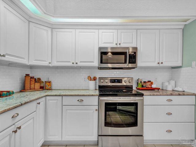 9601 Grallatorial Cir, Pensacola, FL 32507