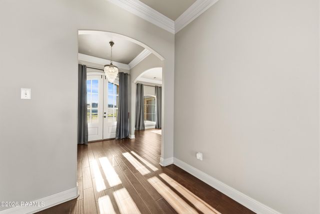 111 Deer Run Drive, Lafayette, LA 70506