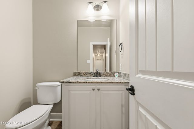 111 Deer Run Drive, Lafayette, LA 70506