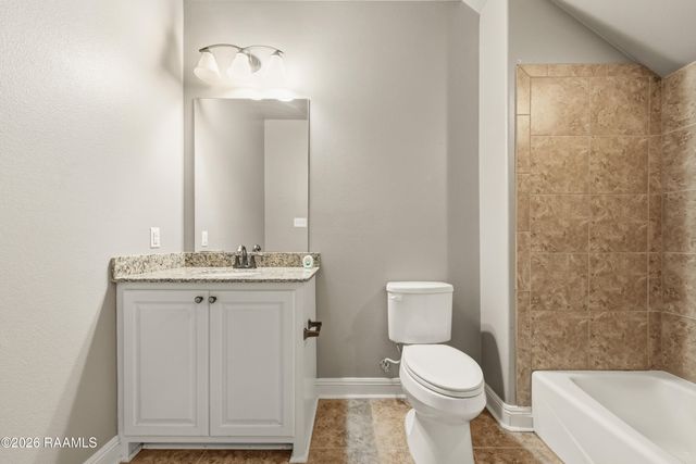 111 Deer Run Drive, Lafayette, LA 70506