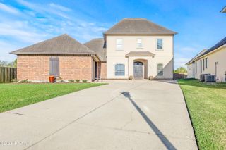 111 Deer Run Drive, Lafayette, LA 70506