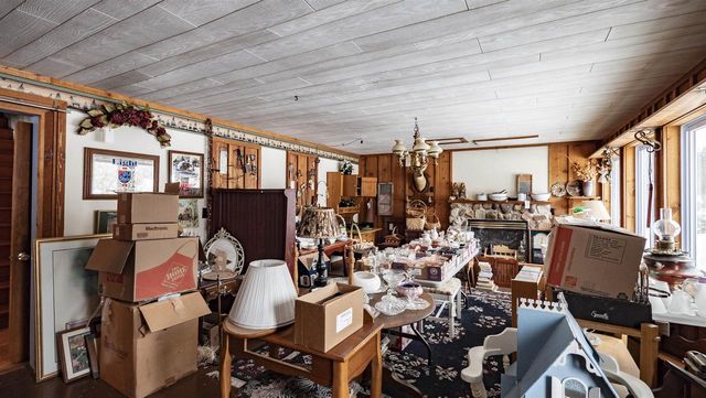E2341 DANIELSON ROAD, Waupaca, WI 54981