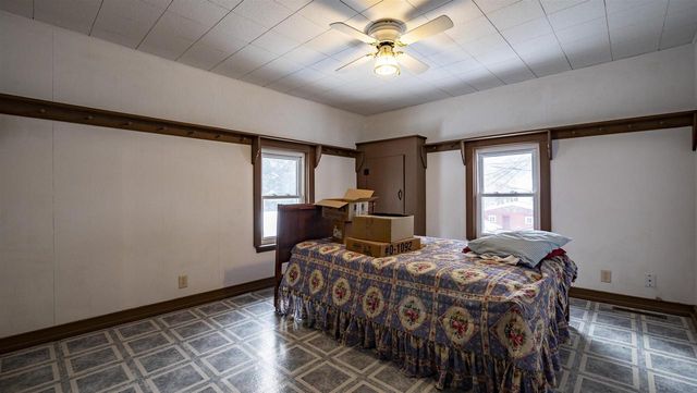 E2341 DANIELSON ROAD, Waupaca, WI 54981