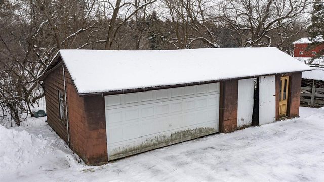 E2341 DANIELSON ROAD, Waupaca, WI 54981