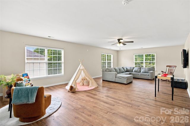 224 Morning Dew Lane, Mount Holly, NC 28120
