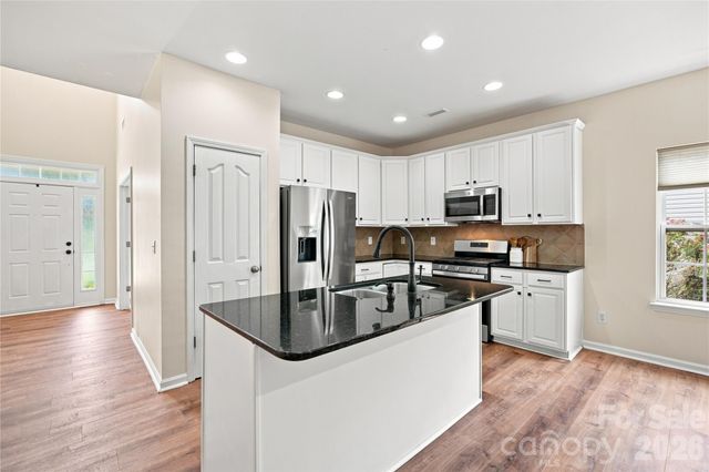 224 Morning Dew Lane, Mount Holly, NC 28120