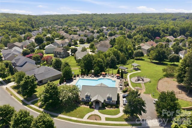 224 Morning Dew Lane, Mount Holly, NC 28120
