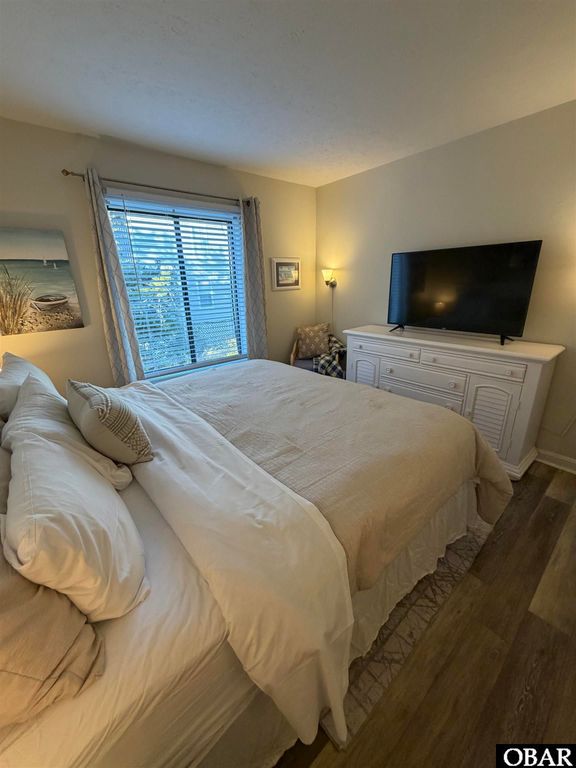 Image 13 of property listing at 627 Sand Fiddler Cir Unit B-1, Corolla, NC 27927