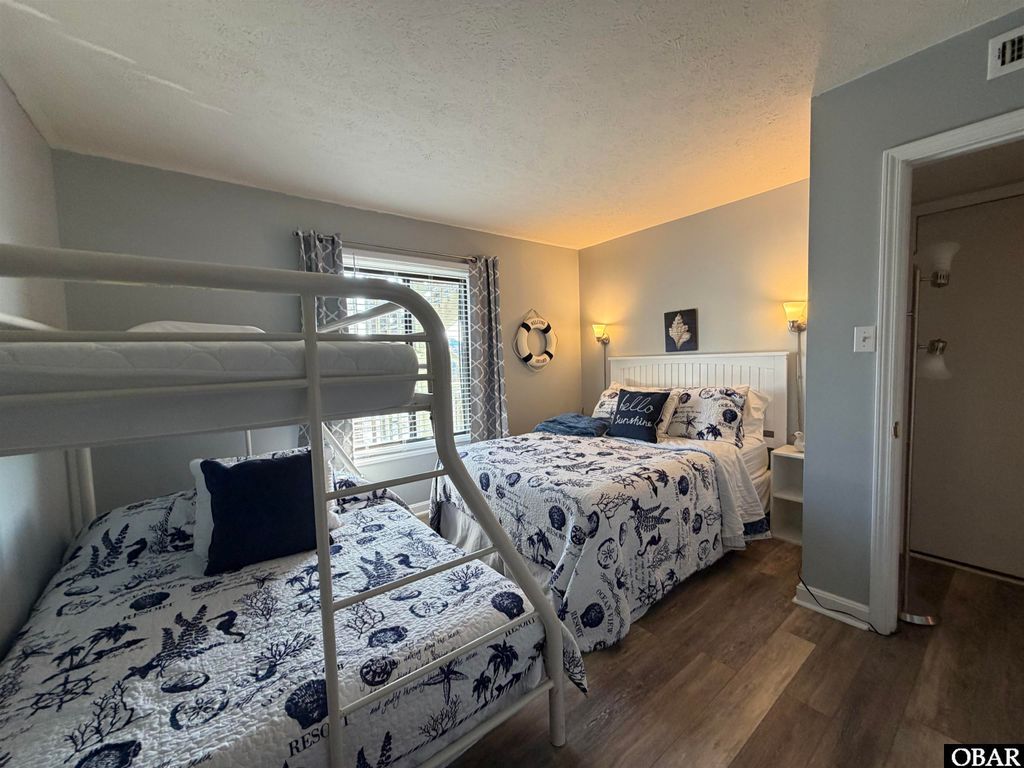 Image 18 of property listing at 627 Sand Fiddler Cir Unit B-1, Corolla, NC 27927