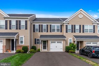 321 W HAMLIN AVE, Telford, PA 18969