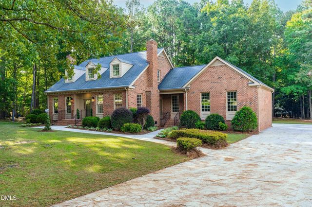 1015 Mulberry Road, Clayton, NC 27520