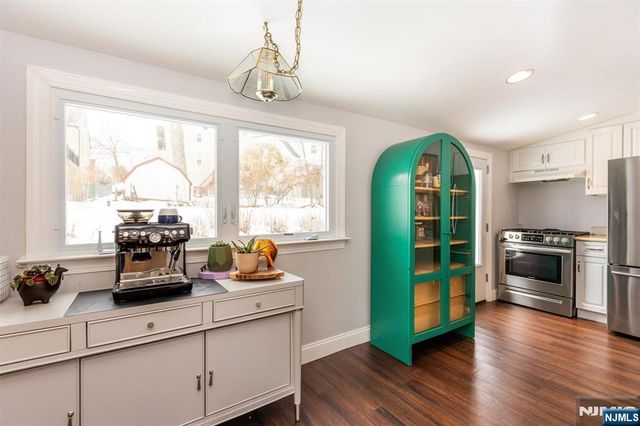 19 Pinecrest Terrace, Wayne, NJ 07470