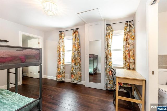 19 Pinecrest Terrace, Wayne, NJ 07470