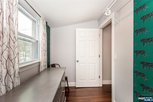 19 Pinecrest Terrace, Wayne, NJ 07470