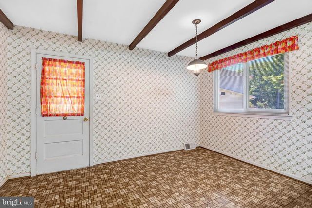 5310 GAINSBOROUGH DR, Fairfax, VA 22032