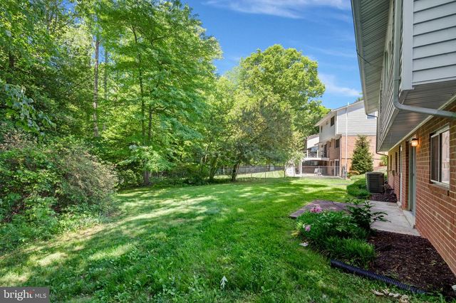 5310 GAINSBOROUGH DR, Fairfax, VA 22032