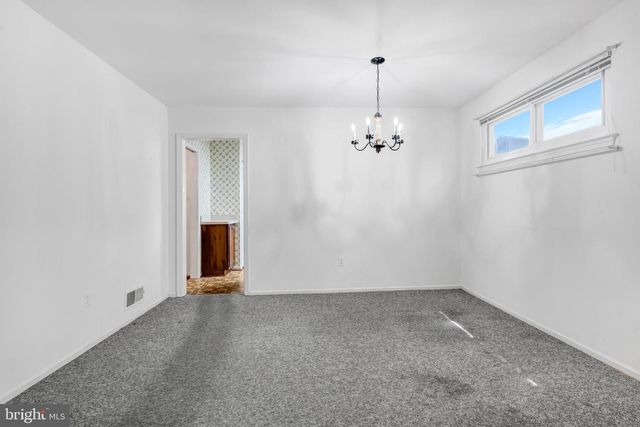 5310 GAINSBOROUGH DR, Fairfax, VA 22032