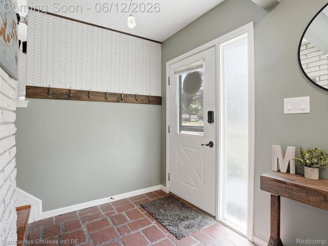 10378 Barbara Street, Pinckney Village, MI 48169