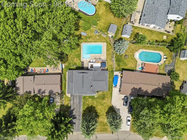 10378 Barbara Street, Pinckney Village, MI 48169