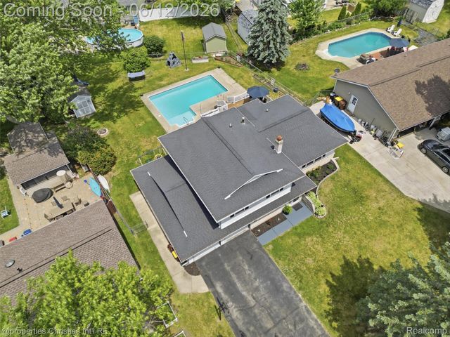 10378 Barbara Street, Pinckney Village, MI 48169