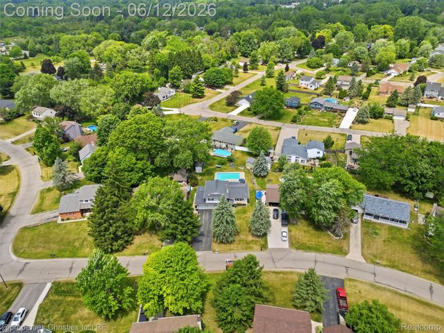 10378 Barbara Street, Pinckney Village, MI 48169